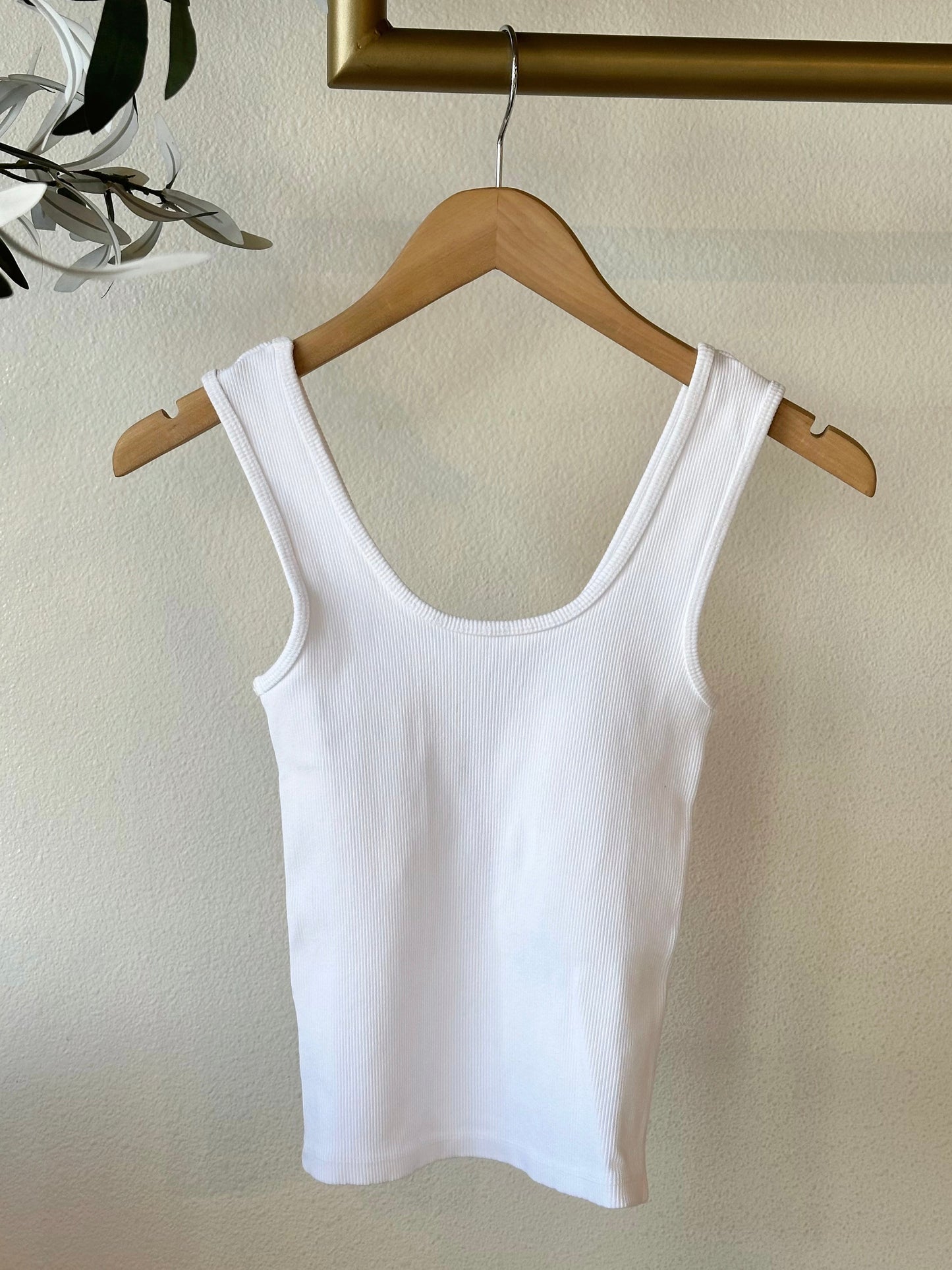 Donni Rib Scoop Tank