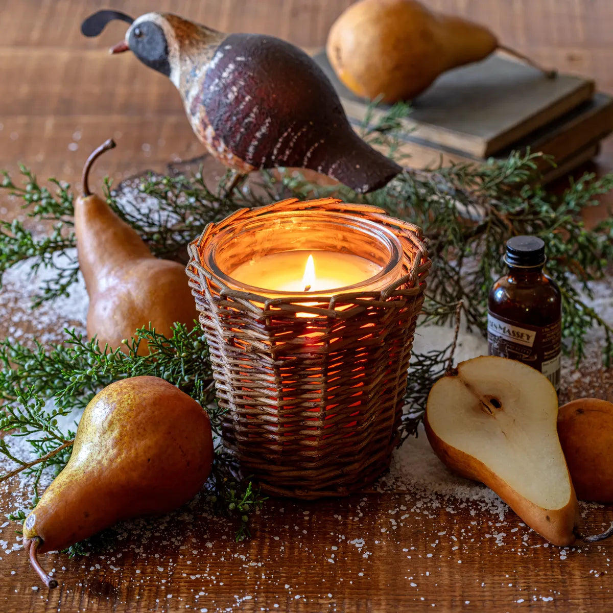 Partridge & Pear Candle - rattan