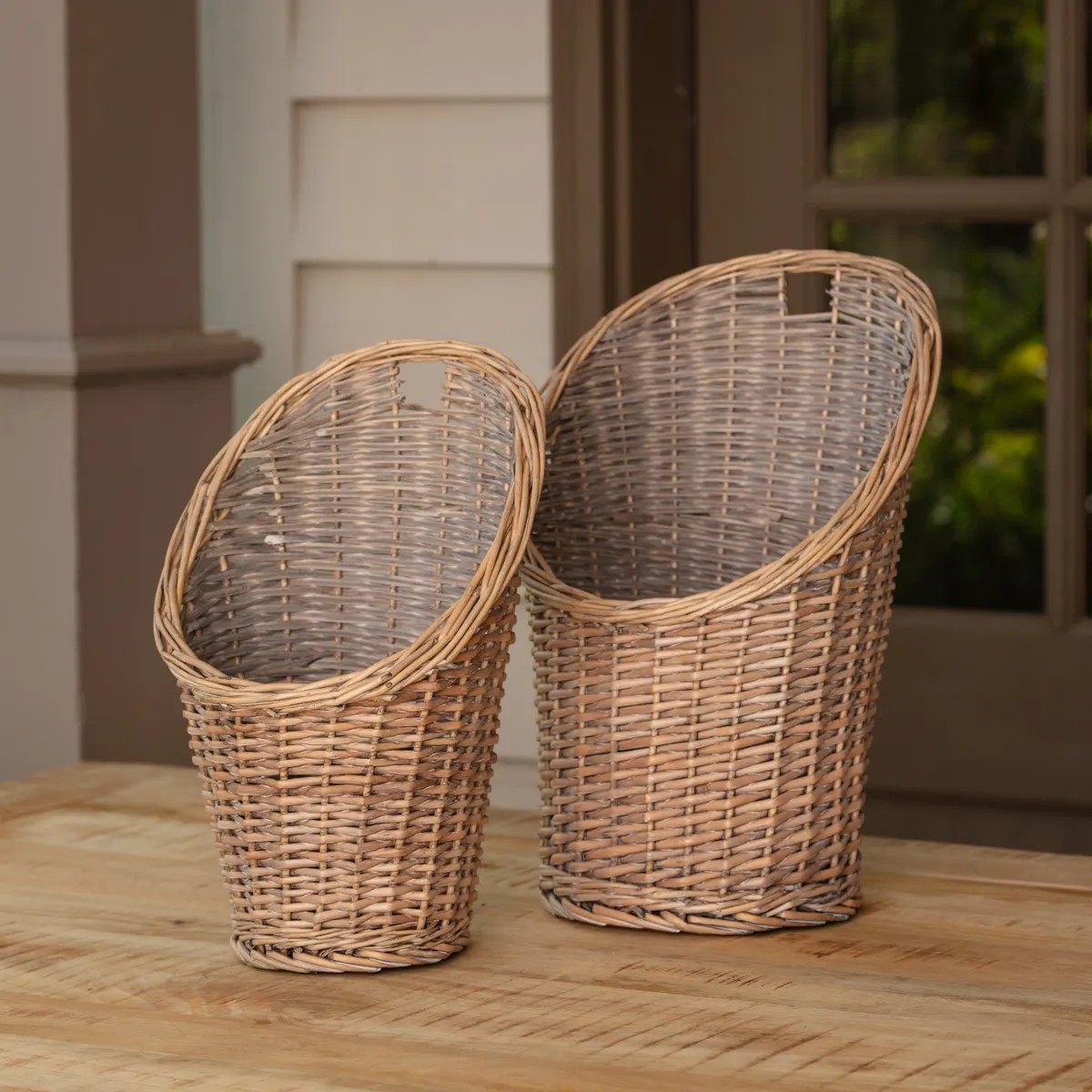 Hanging Wall Basket - rattan