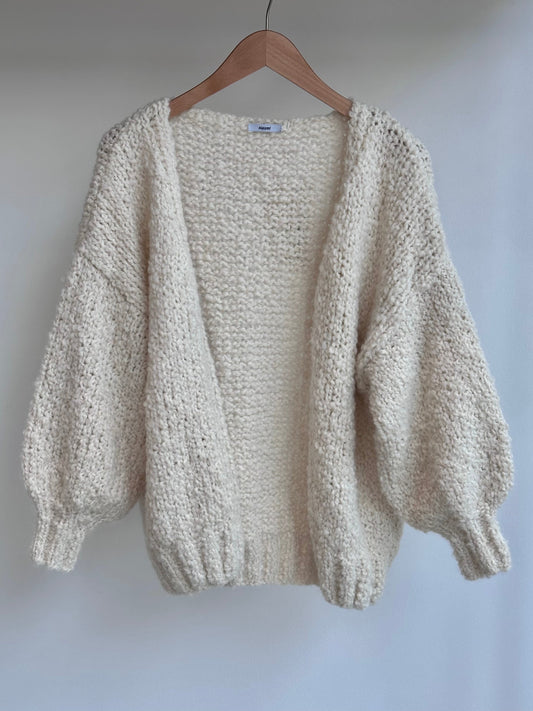 Maiami Alpaca Boucle V-Neck Cardi
