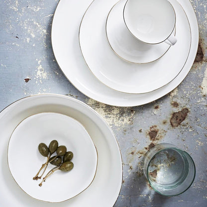 Abbesses 16-Piece Set