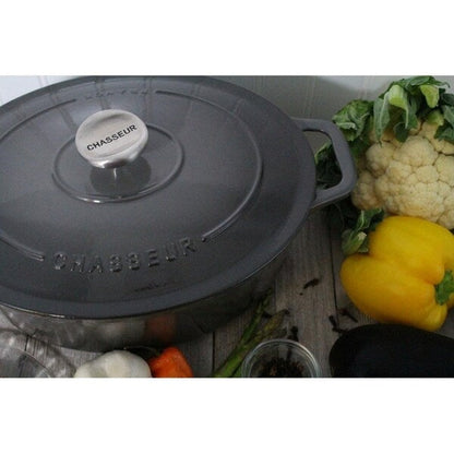Chasseur 3.8-quart Caviar-Grey Enameled Cast Iron Oval Dutch Oven