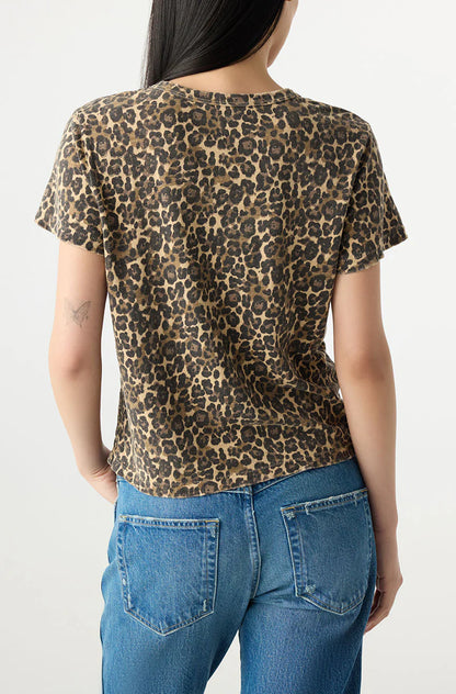 AMO Love Tee