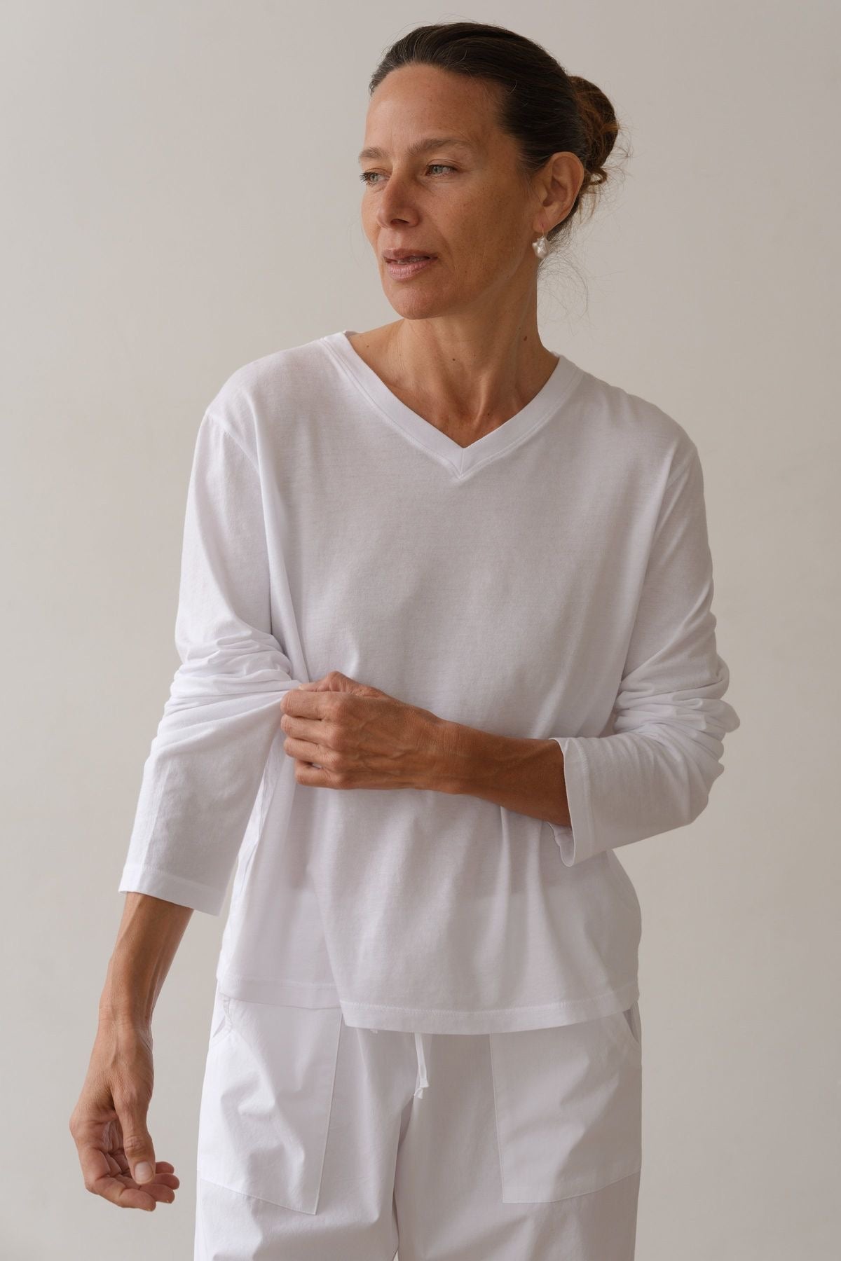 Donni Jersey V-Neck Long Sleeve