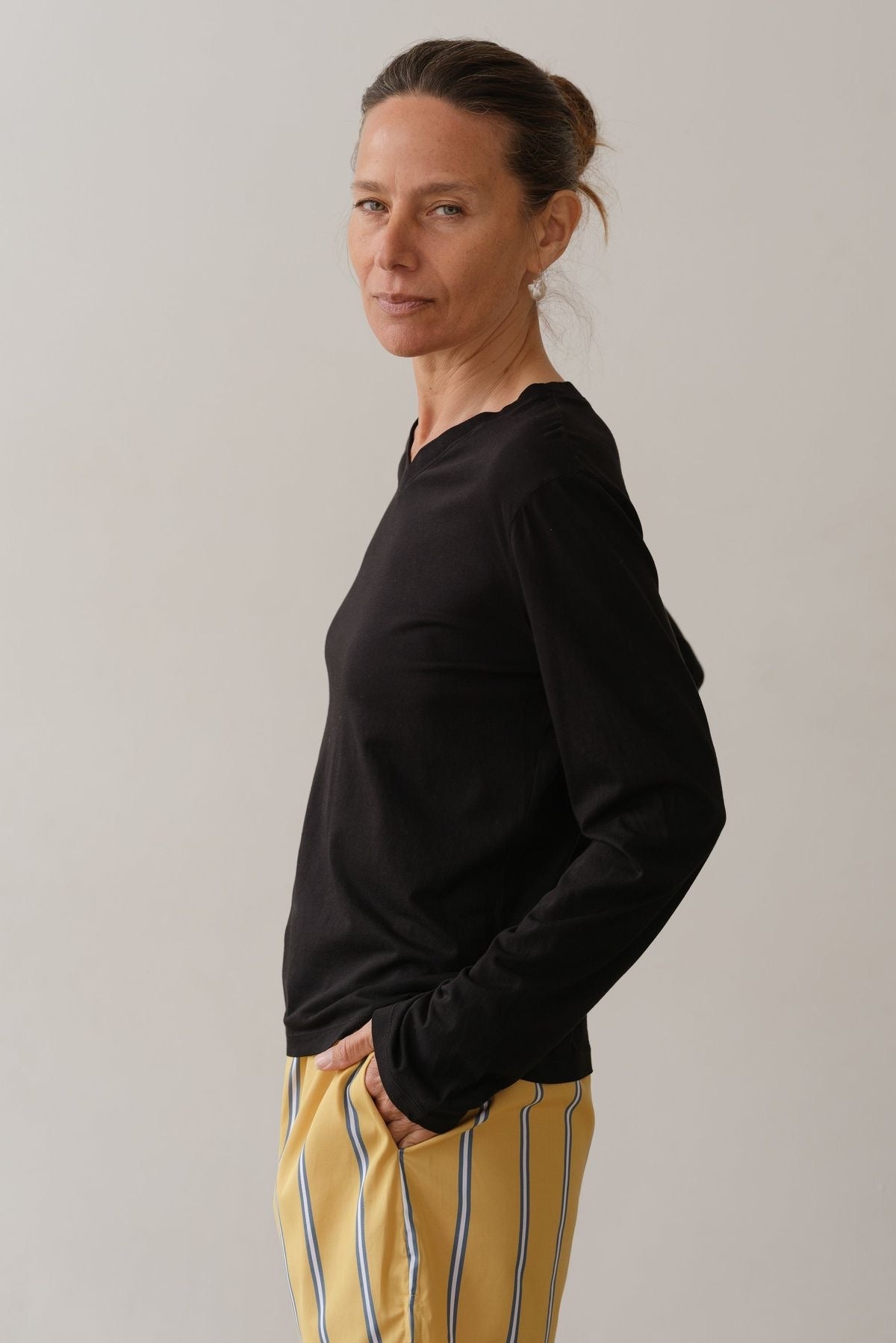 Donni Jersey V-Neck Long Sleeve