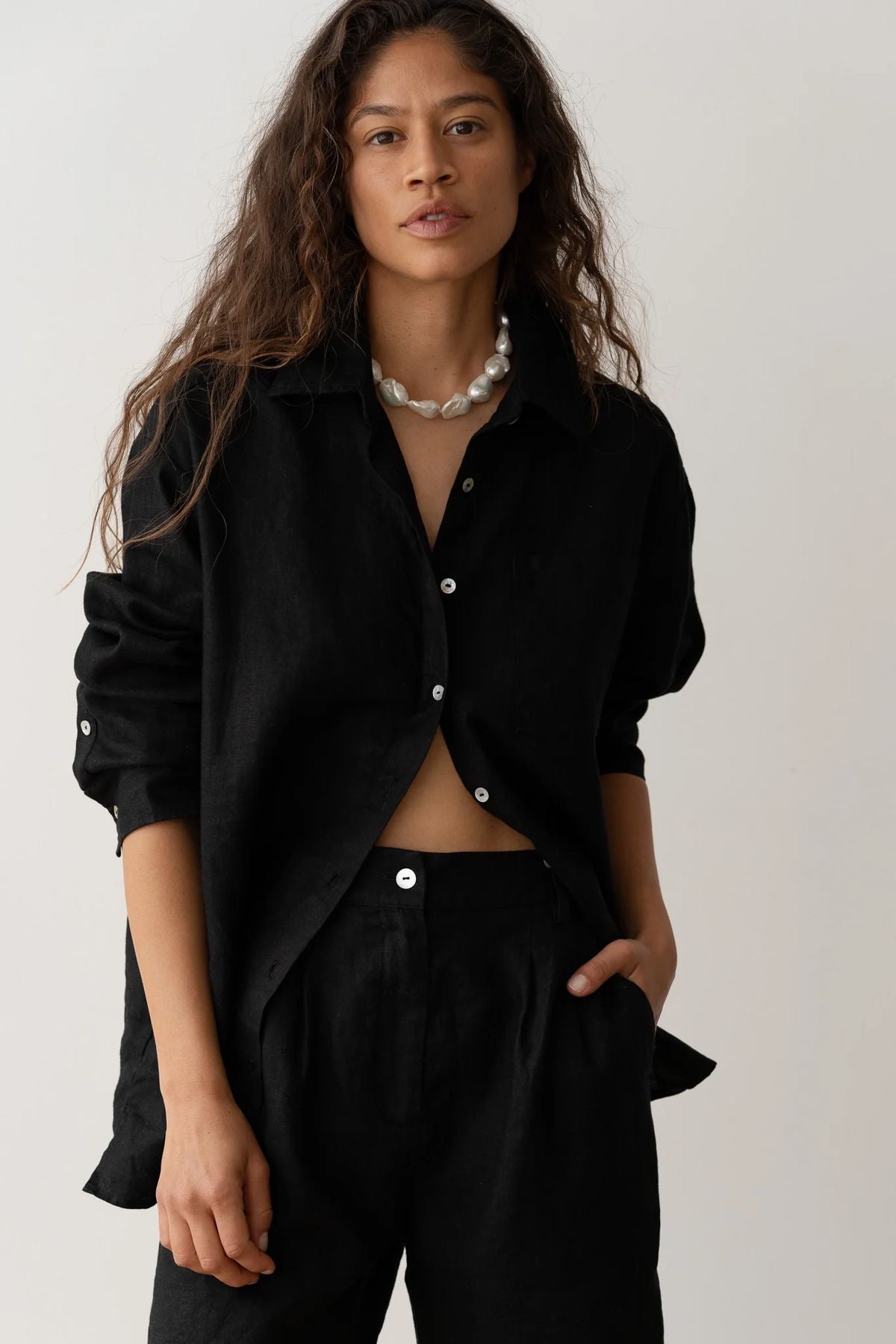 Donni Linen Relaxed Shirt