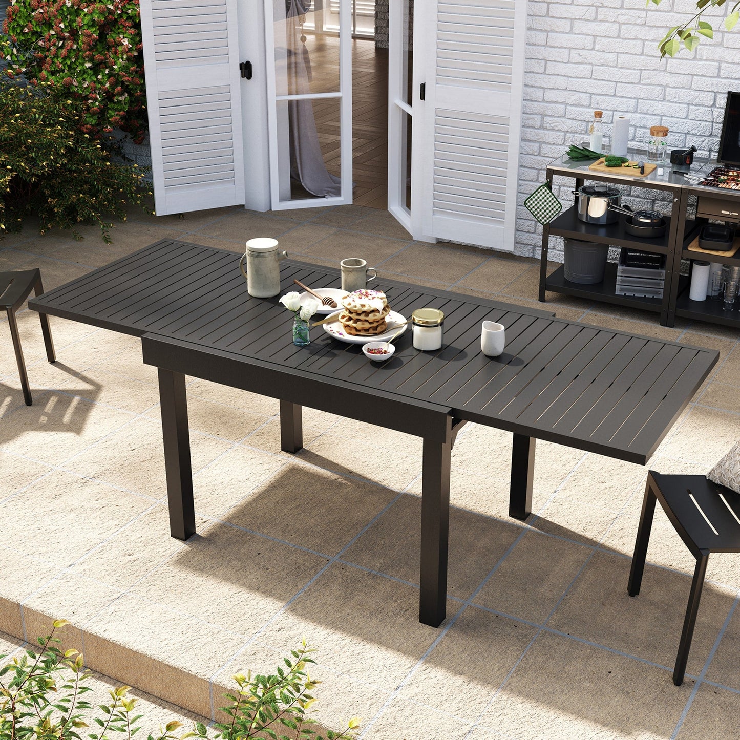 Pellebant 5/7/9-piece Aluminum Outdoor Dining Set Expandable Table and Stackable Chairs